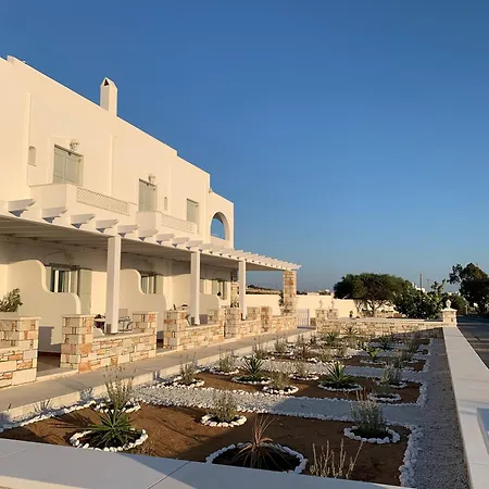 Апартаменты Sea And Salt Naxos 1